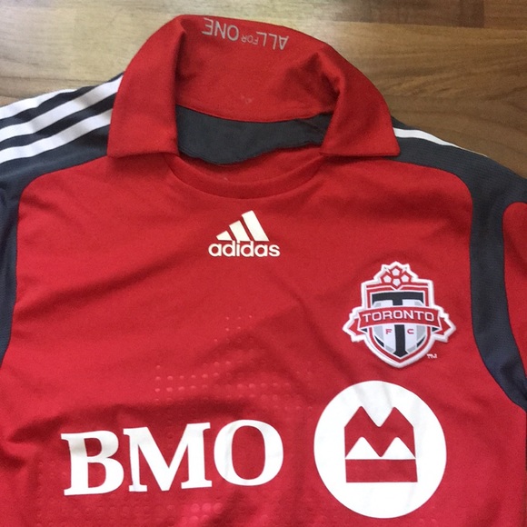 Adidas TFC 2009/2010 jersey - Picture 2 of 8